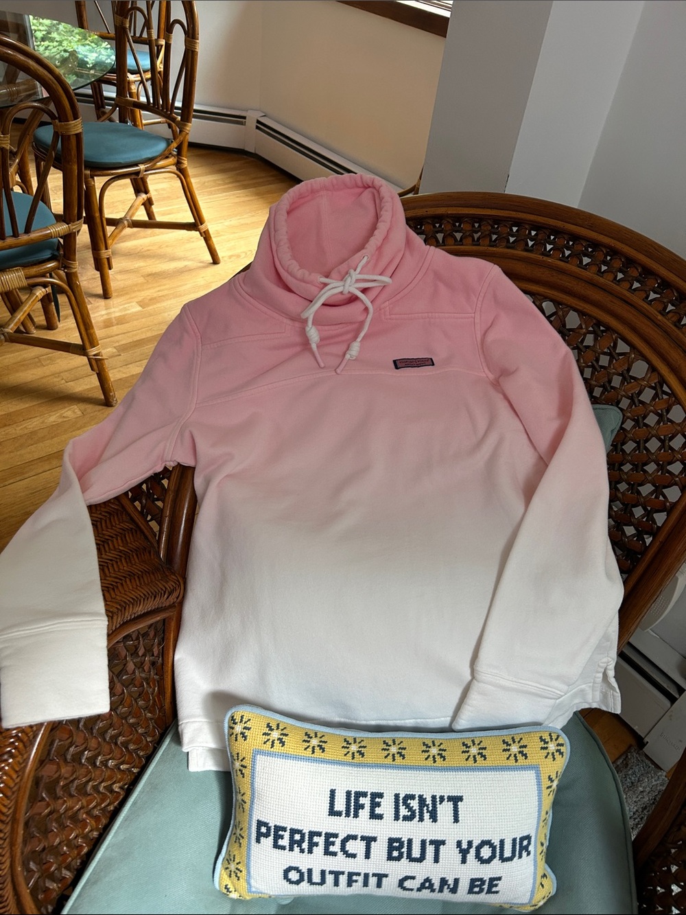 Women’s Vineyard vines Pink-to-White Ombre Pullover Sweatshirt with Funnel Neck